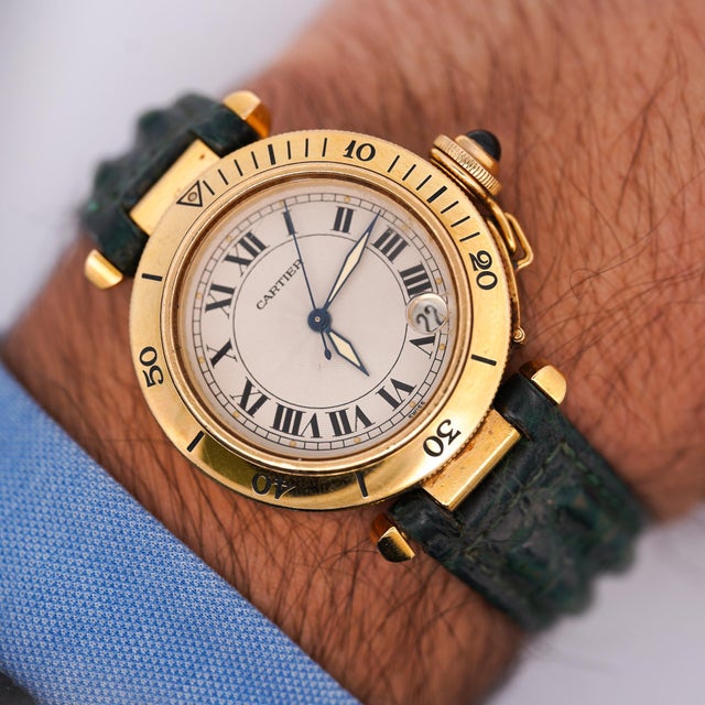 1990s Cartier Pasha 1035 Automatic Watch 18k Gold Ivory Dial Alligator Strap 35mm For Sale - Image 10 of 10