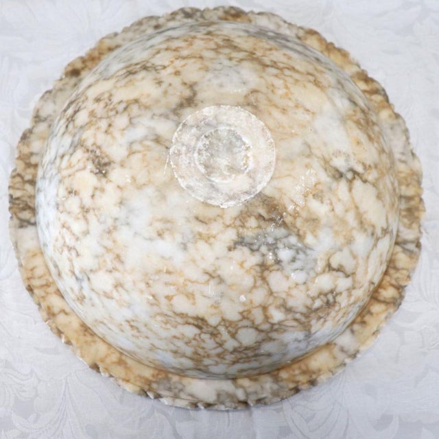 Beige 20th Century Circular Sink in Marble, 1890s For Sale - Image 8 of 13