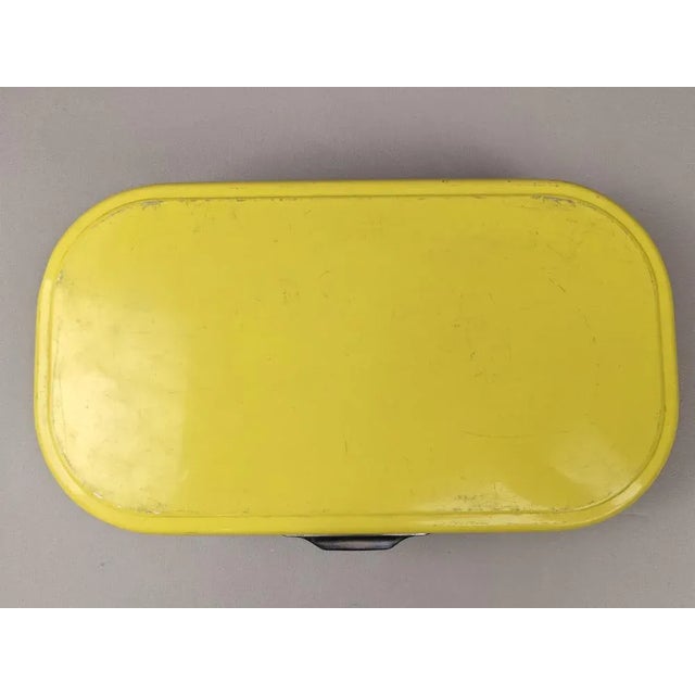 Mid-Centry Modern Lunch Box in Tin by Nils Johan, Sweden, 1950s For Sale - Image 9 of 14
