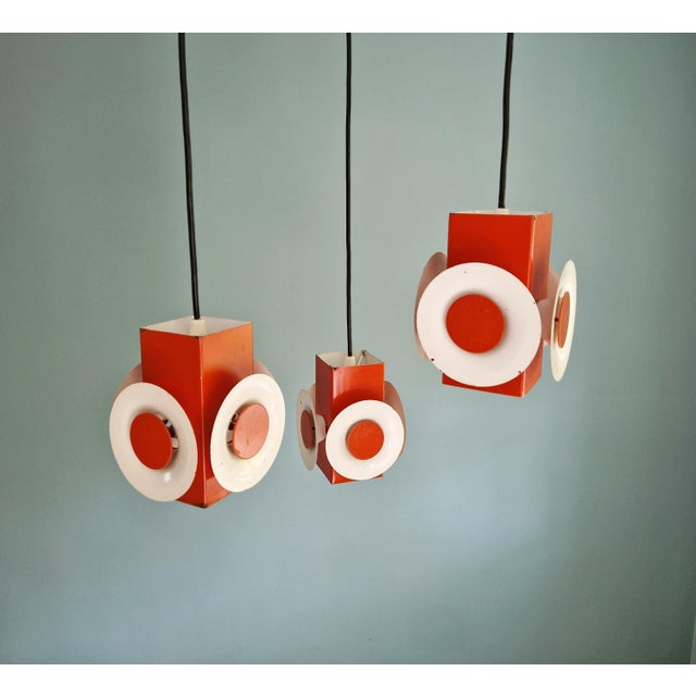Space Age Cascade Chandelier in Orange and White Lacquered Metal from Raak, 1970s For Sale - Image 3 of 17