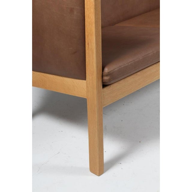 Three-Seat Sofa in Oak and Full Grain Leather by Hans J. Wegner for Getama For Sale - Image 6 of 9
