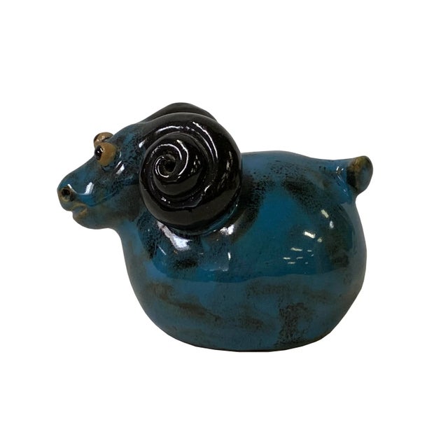 This is an artistic navy blue color ram shape ceramic small animal display figure. Dimension: 4.5" x 3.5" x h3" Origin:...