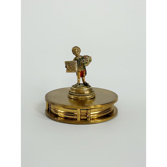 1960s Vintage Brass Magnifying Glass Paper Weight For Sale - Image 5 of 11