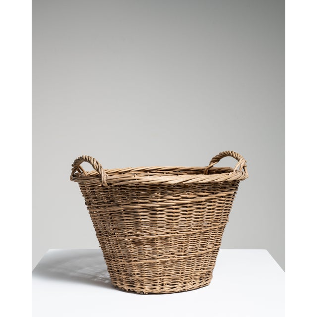 Mid 20th Century France Tan Wicker Basket For Sale - Image 10 of 15