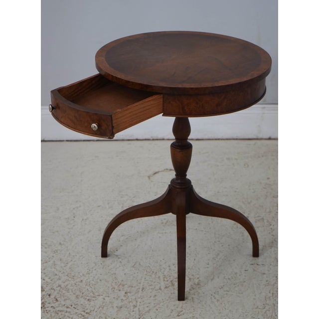 English Round Burl Walnut & Mahogany 1 Drawer Pedestal Table For Sale - Image 3 of 17