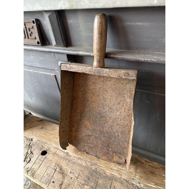 Vintage Wooden and Metal Grain Scoops, 1920s, Set of 2 For Sale - Image 9 of 10
