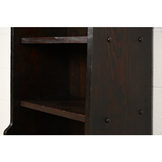 Brown Stickley Brothers Style Antique Mission Oak Arts & Crafts Bookcase or Magazine Rack, Circa 1910 For Sale - Image 8 of 12