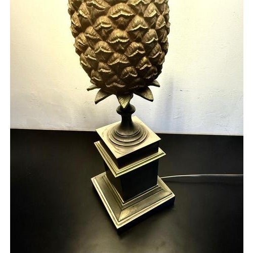 Brown Vintage Pineapple Table Lamp For Sale - Image 8 of 9