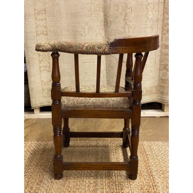 English 1860s Antique English Corner Chair For Sale - Image 3 of 13