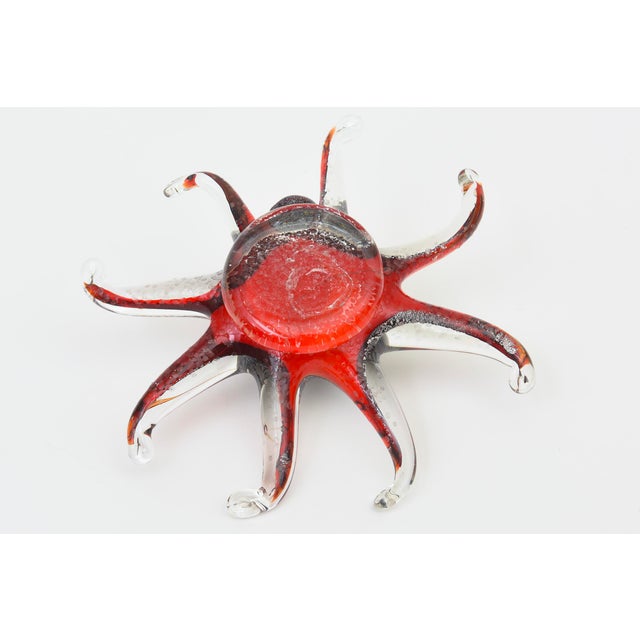 Vintage Coastal Murano Seguso Glass Octopus Sculpture With Silver Foil, 1980's For Sale - Image 11 of 11