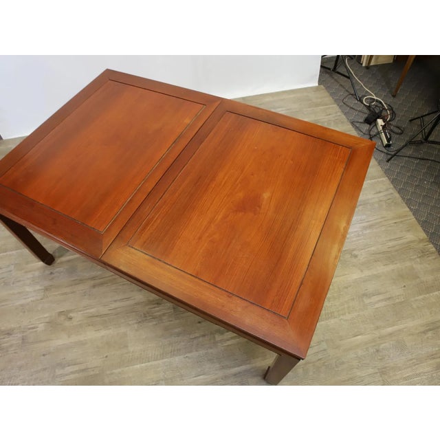 Mid 20th Century George Zee & Co. Anglo-Chinese Teak Extendable Dining Table & 8 Horseshoe Back Chairs - Set of 9 For Sale - Image 11 of 12