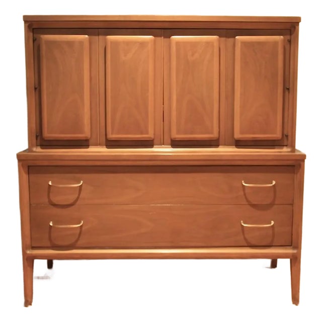 1960s Mid Century Modern Dresser For Sale
