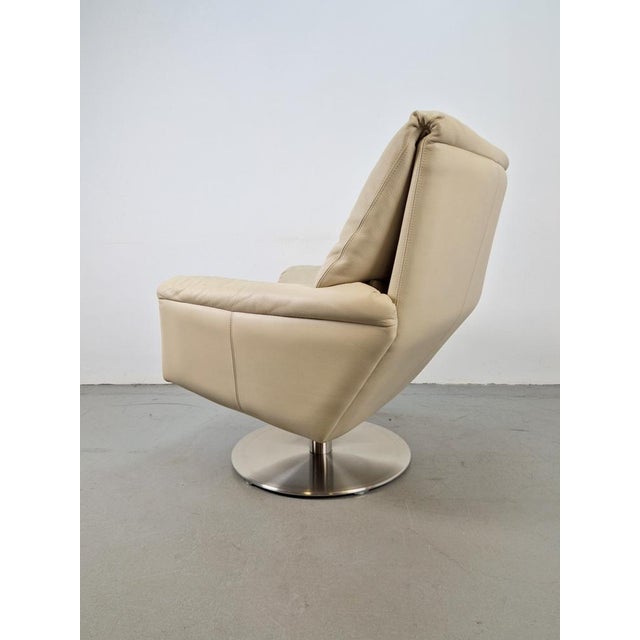 Cece Swivel Chair in Leather from Leolux For Sale - Image 18 of 18