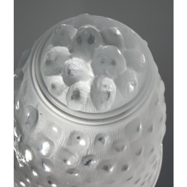Muller Freres French Art Deco Table Lamp 1930s - Geometric Scales Frosted Glass & Nickel For Sale - Image 6 of 12