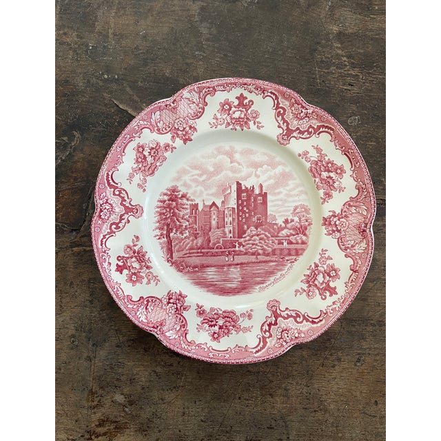 Vintage English Pink Transferware Dinner Plates in Old Britain Castles - Set of 7 For Sale In Chicago - Image 6 of 12