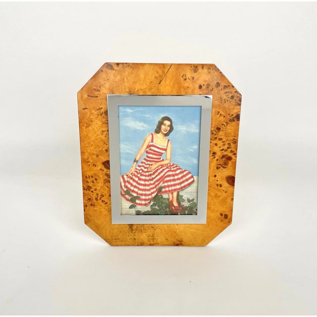 Picture frame in burl wood, chrome and glass by the Italian designer Felice Antonio Botta. Made in Italy in the 1974. This...