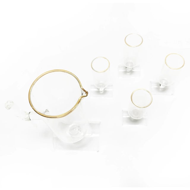 Mid-Century Modern Mid-Century Modern Gold Rimmed Pitcher & Glasses Serving Set - 5 Pieces For Sale - Image 3 of 4