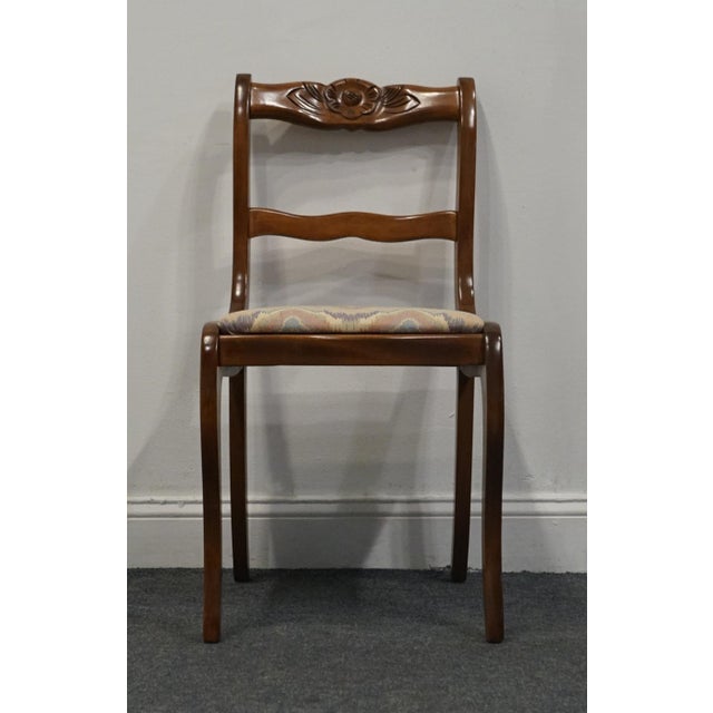 Duncan Phyfe Vintage Antique Solid Mahogany Traditional Sheraton Duncan Phyfe Style Rose Back Dining Side Chair For Sale - Image 4 of 8