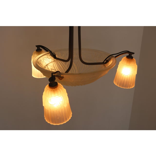 Metal Art Deco French Chandelier in Silvered Bronze by Muller Frères, 1925 For Sale - Image 7 of 11