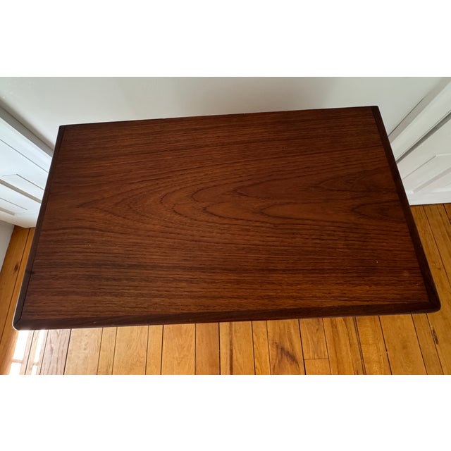 1960s Danish Modern Teak & Pine Chest of Drawers, Seven-Drawer For Sale In New York - Image 6 of 10