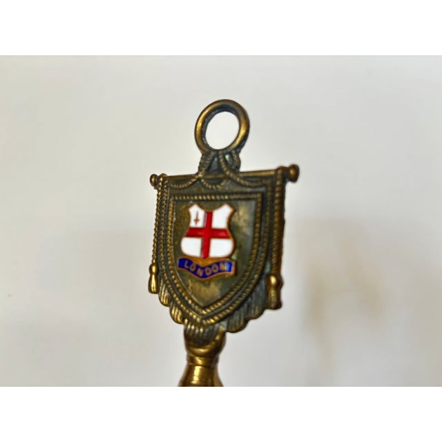 Vintage English Brass Toasting Fork With City of London Heraldic Coat of Arms For Sale - Image 10 of 14