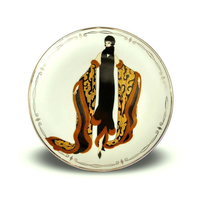 Mystic - Porcelain Collector Plate - 1990 1990 For Sale - Image 3 of 3