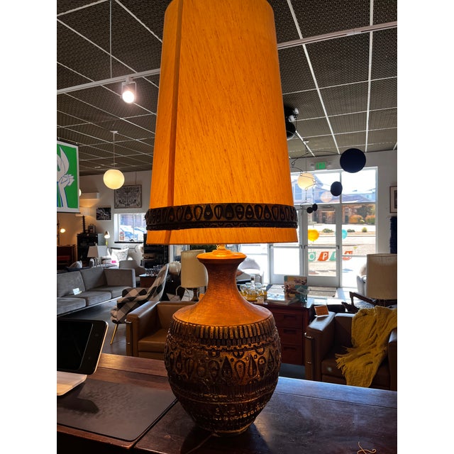 Vintage Brutalist Style Ceramic Table Lamp, Attributed to Bitossi For Sale - Image 15 of 17
