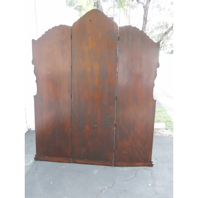 1920s Carved Tri Fold Vanity Makeup Dressing Table and Stool 6454 For Sale In Miami - Image 6 of 18