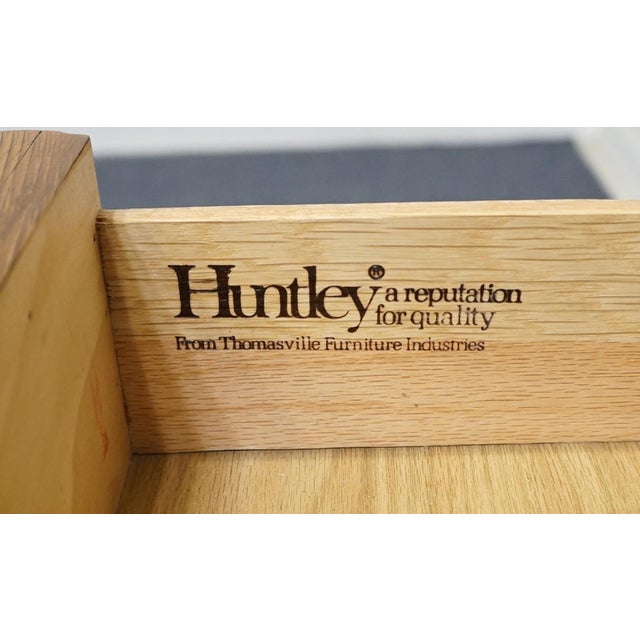 Thomasville Furniture / Huntley Homecoming Collection Solid Oak Rustic Country Style 58" Buffet W. Lighted Display China Cabinet 43821-120 / 43821-320 For Sale - Image 10 of 15