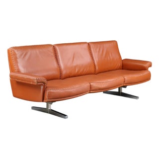 DS-31 Cognac Leather Three-Seat Sofa from De Sede, 1970s For Sale