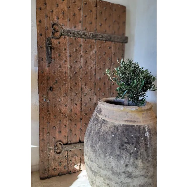17th Century English Studded Taverne Door For Sale In Los Angeles - Image 6 of 10