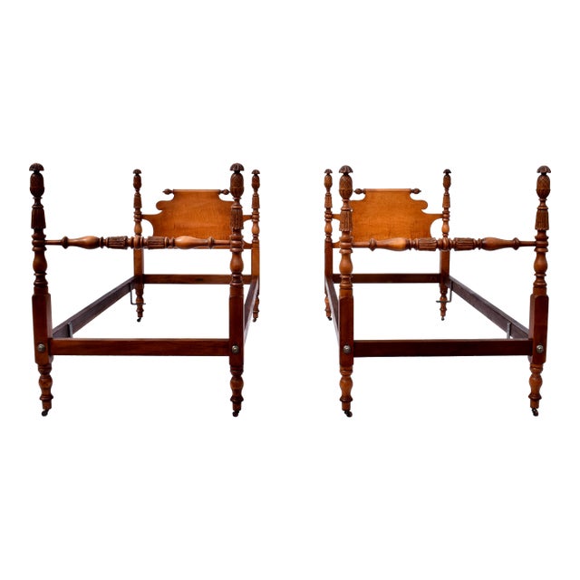 Antique American Federal Twin Beds, Circa 1910s For Sale