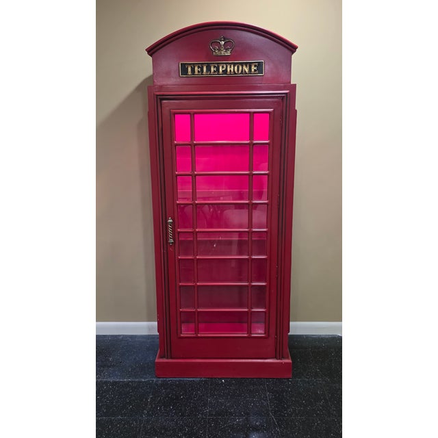 Vintage British Phone Booth Display Cabinet For Sale In New York - Image 6 of 11