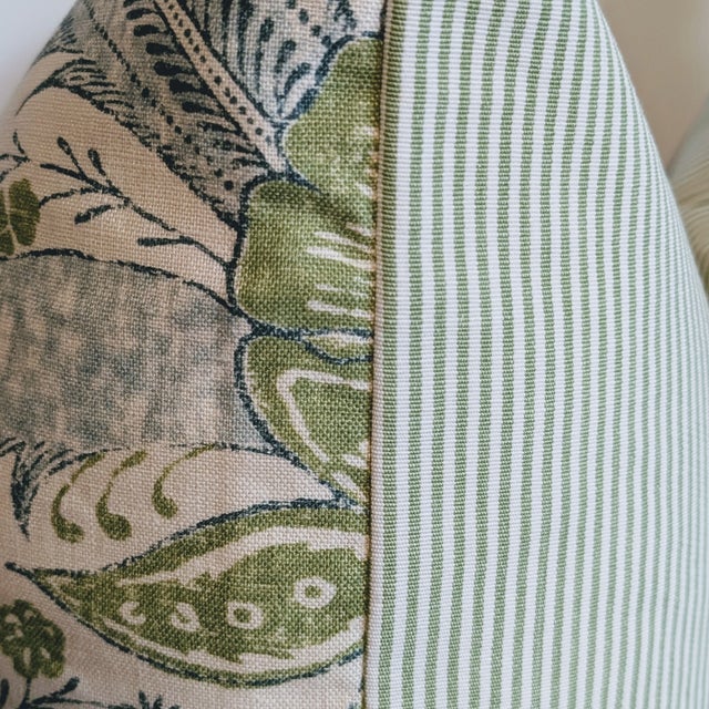 Schumacher Calicut Pillows in Leaf- Pair For Sale In Greensboro - Image 6 of 6