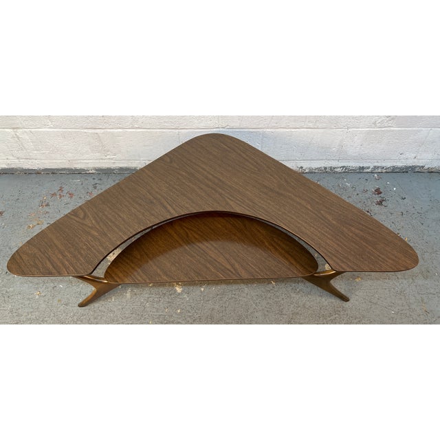 Mid-Century Modern Atomic Boomerang Two-Tier Coffee Table For Sale In New York - Image 6 of 15