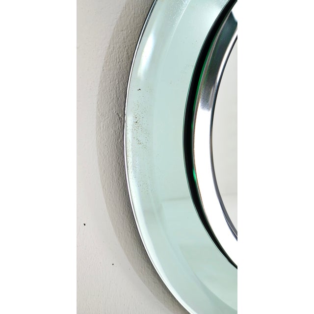 Metal Round Crystal Wall Mirror attributed to Cristal Art, Italy, 1970s For Sale - Image 7 of 15