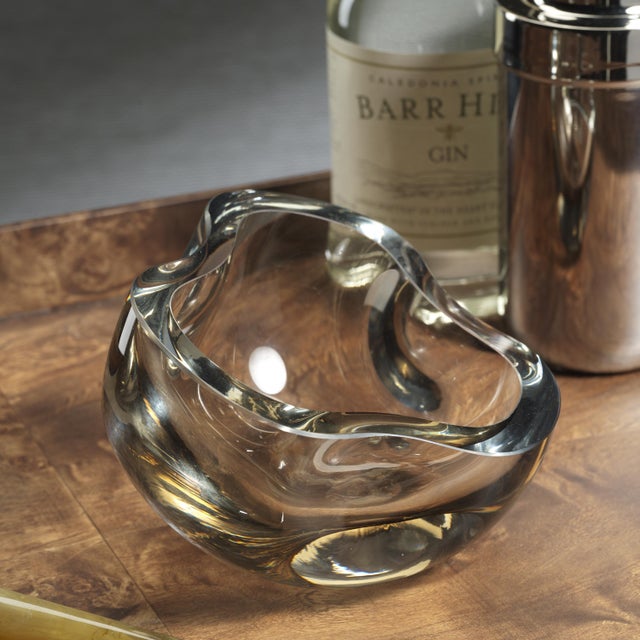 Viento 6.25" Diameter Glass Bowl For Sale - Image 4 of 6