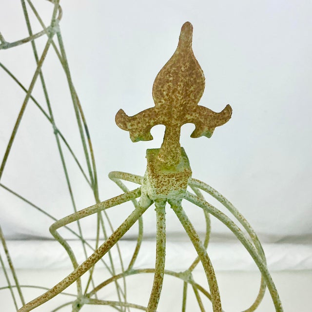 1940s Vintage French Neoclassical Iron Fluer De Lis Monumental Topiary Frames - Set of 3 For Sale - Image 11 of 18