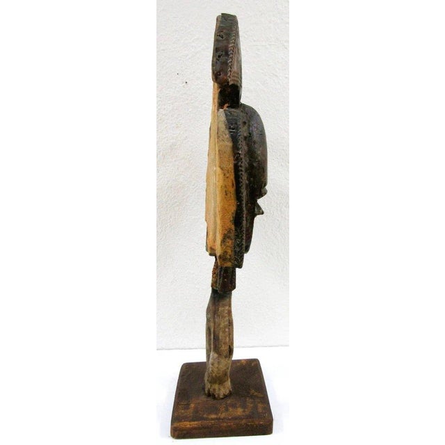 Mid 19th Century Antique Bakota Reliquary Kota Mask Figure Sculpture From the Tribe in Gabon For Sale - Image 5 of 18