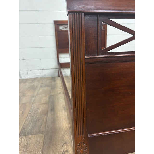 Brown Vintage Kindel Twin Size Sleigh Bed For Sale - Image 8 of 10