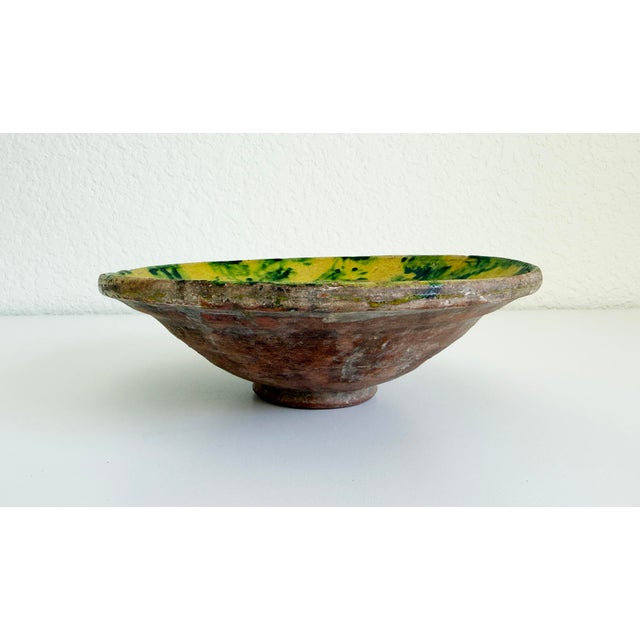 Ceramic 19th Century Slipware Bowl With Freeform Ochre and Green Glaze For Sale - Image 7 of 12
