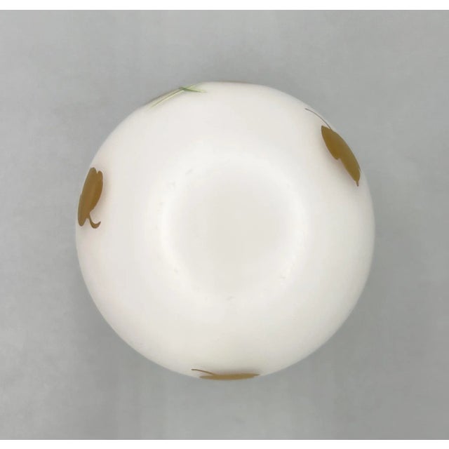 Vintage White & Gold Hand-Painted Floral Glass Perfume Bottle – Victorian Style For Sale In Houston - Image 6 of 10