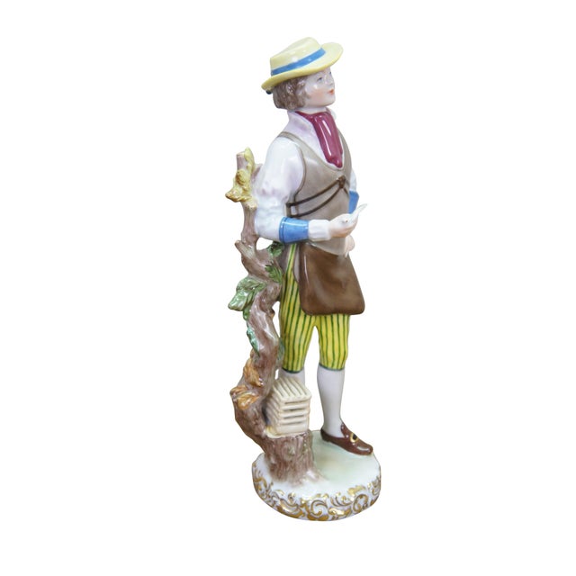 Up for your consideration is a magnificent, authentic vintage Herend Hungary fine porcelain figurine titled "The Bird...