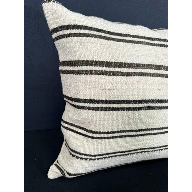 Turkish Hemp Pillow Cushion Natural Beige Black Pillow Cushion Cover 20x20 #30571 Enhance your home decor with our Kilim...