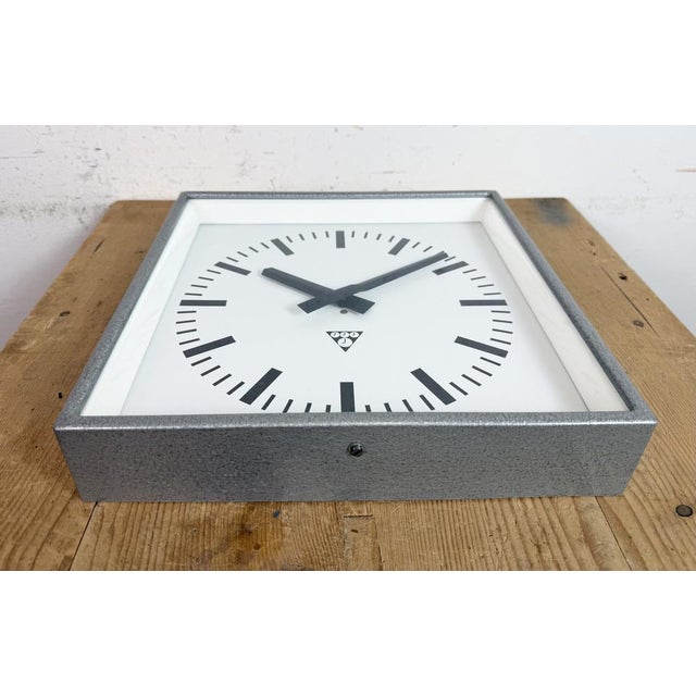 Gray Industrial Grey Square Wall Clock from Pragotron, 1980s For Sale - Image 8 of 17