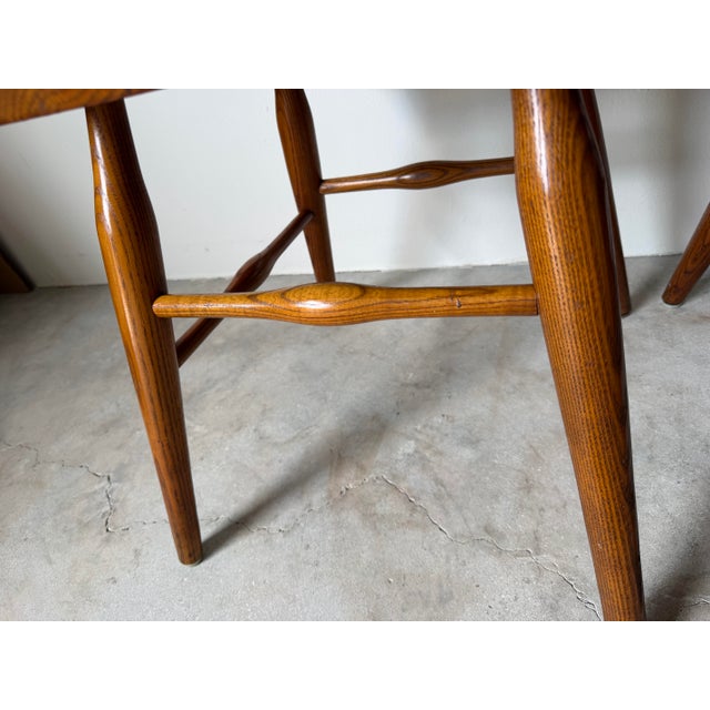 Vintage Virginia House Solid Oak Windsor-Style Dining Chairs – Set of 4 For Sale - Image 10 of 13