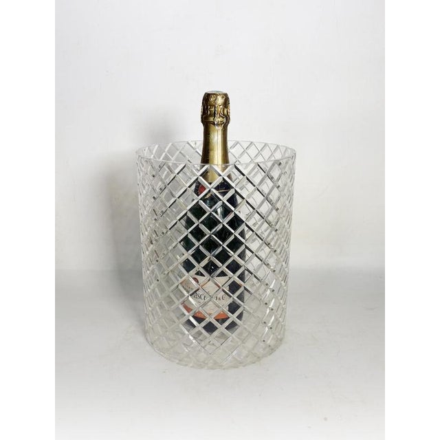 Contemporary Vintage Acrylic Glass Wastebasket, France, 1970 For Sale - Image 3 of 11