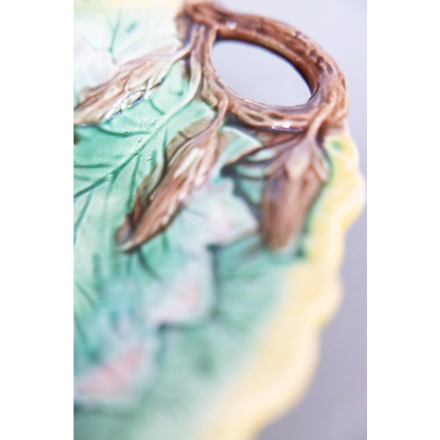 Antique English Majolica Green Leaf Handled Plate Platter For Sale - Image 4 of 6