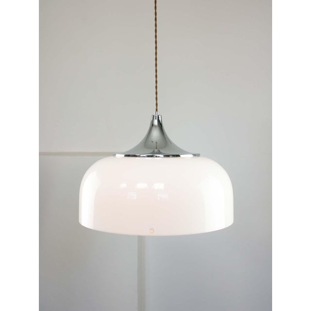 Large Space Age Pendant Light in White from Guzzini, 1970s For Sale - Image 11 of 18