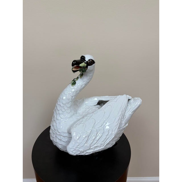 Traditional Late 20th Century Chelsea House Porcelain Swan Soup Tureen For Sale - Image 3 of 16